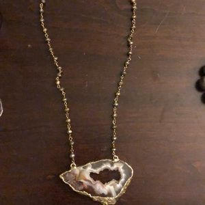 Small Beaded Necklace with Stone